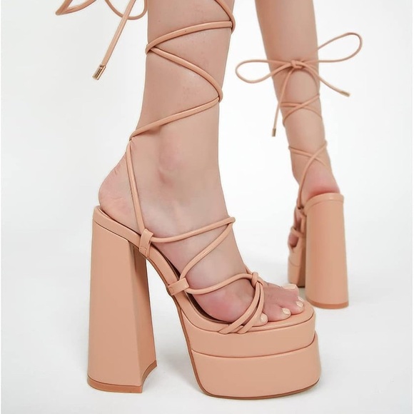 Elegant Tan Platform Heels (G) - Picture 3 of 9